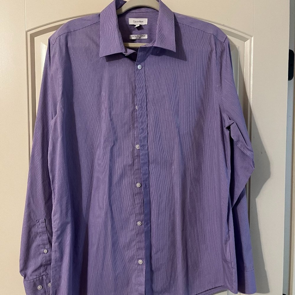 Men's Large Long Sleeve Button up Shirt Calvin Klein Infinite Cool No Iron